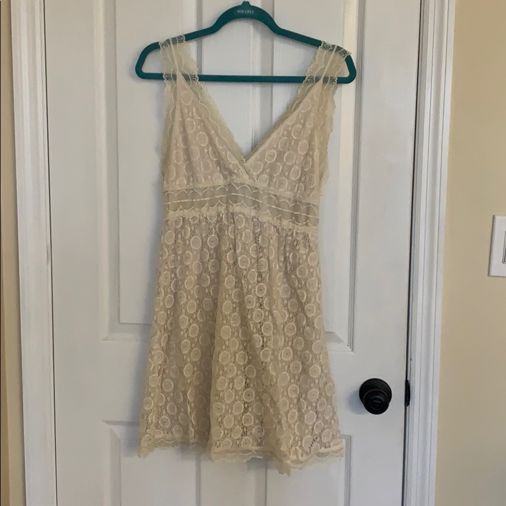 Ivory lace v neck dress